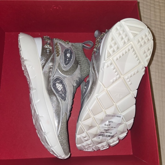 Valentino silver sneakers - Picture 6 of 9